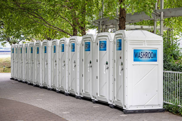 Best Portable restroom trailer rental  in Manchester, NH